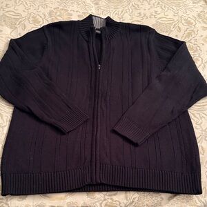 Men’s Haggar 100 percent cotton sweater size XL black with grey inner collar